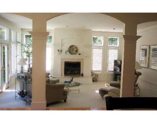 22 Spring Grove Road Andover, MA 01810 - Photo 3 of 12