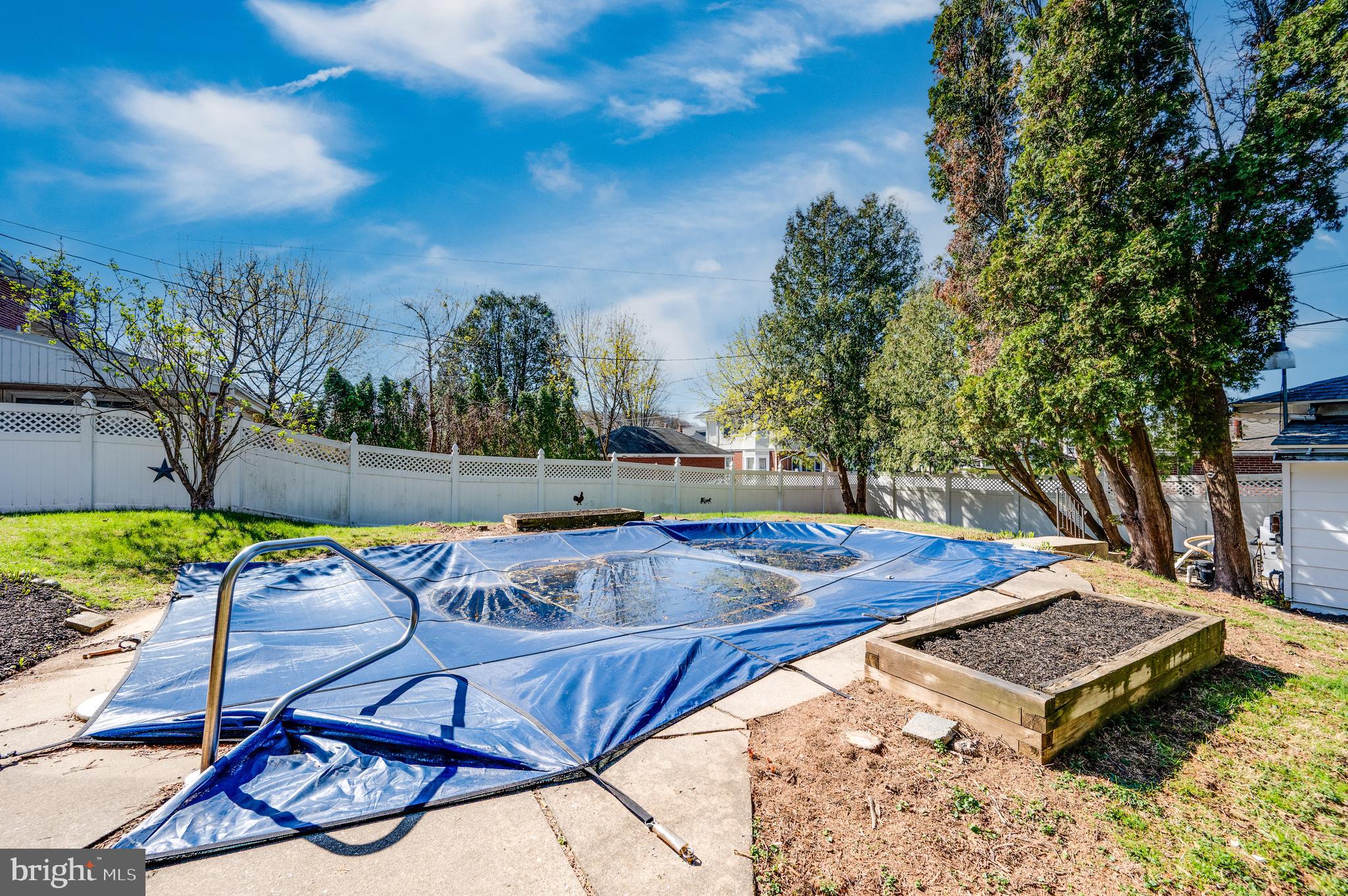 308 State Street Reading, PA 19607 - Photo 41 of 50 INGROUND POOL