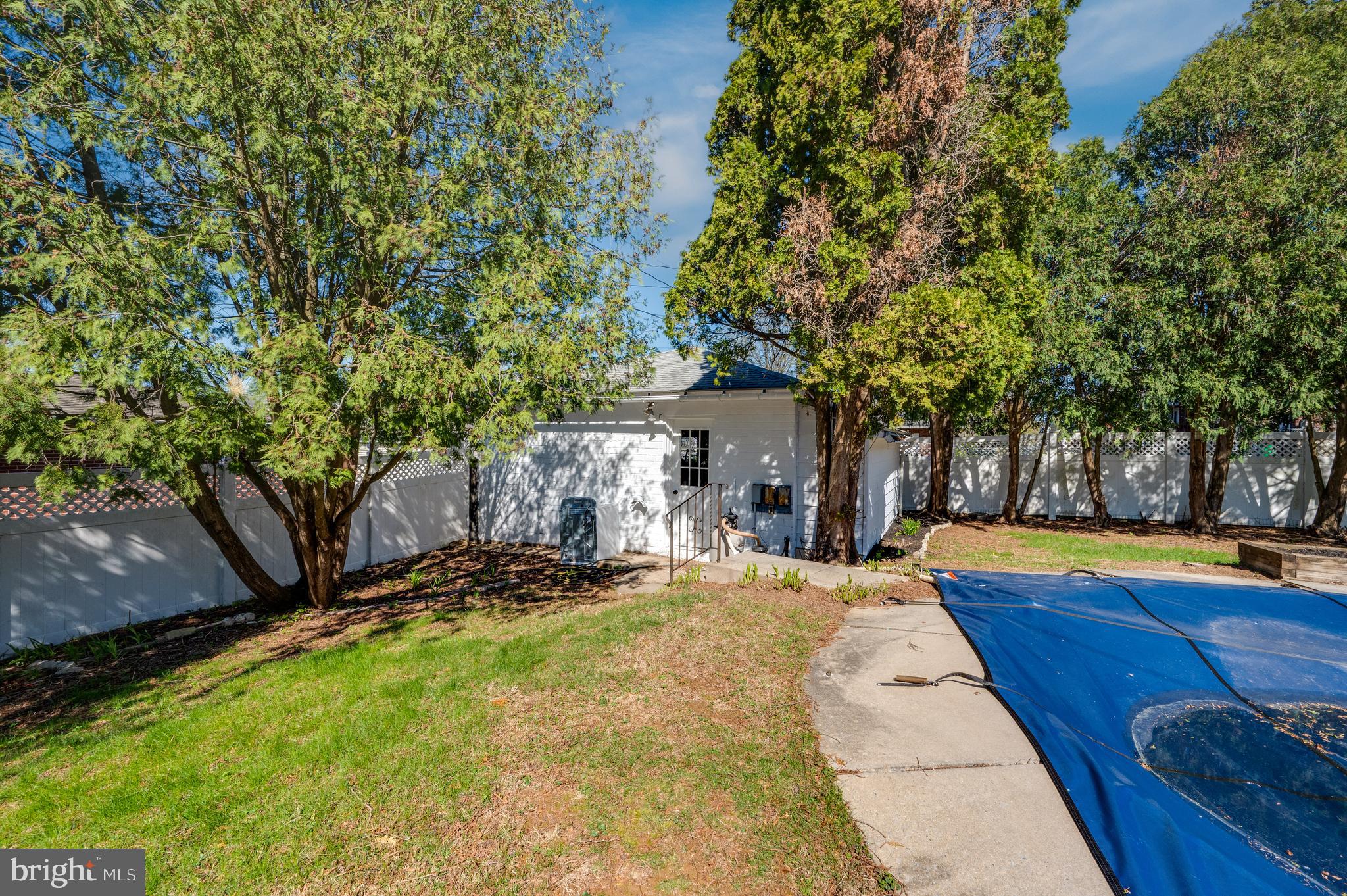 308 State Street Reading, PA 19607 - Photo 43 of 50 2 CAR GARAGE