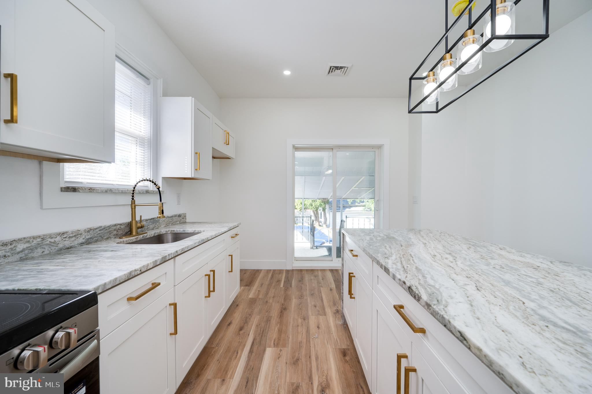 308 State Street Reading, PA 19607 - Photo 10 of 50 KITCHEN