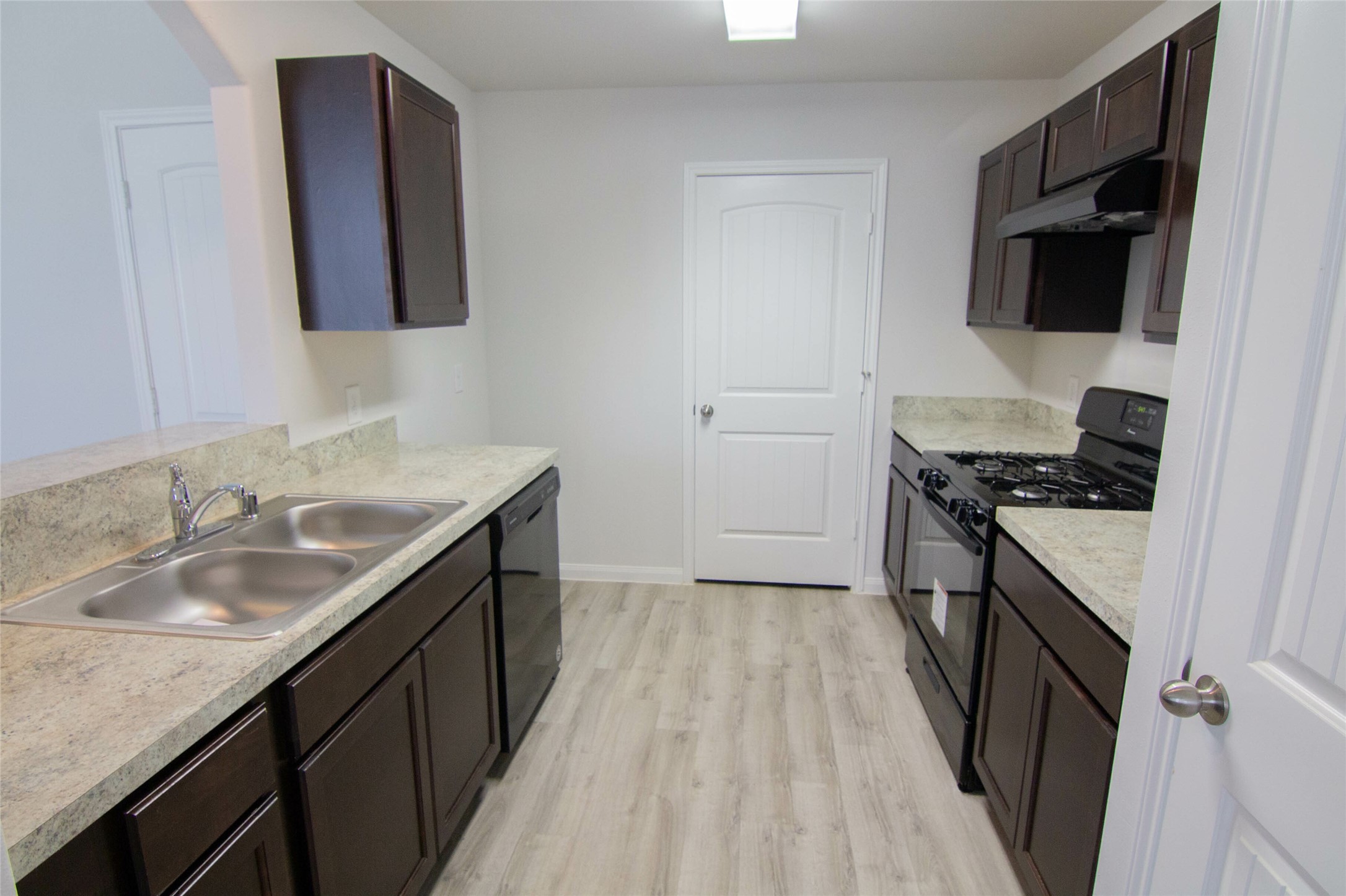 18615 Queesborough Creek Road Katy, TX 77449 - Photo 2 of 16