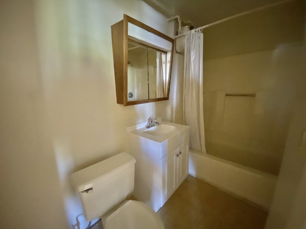 1370-1380 Worcester Street Springfield, MA 01151 - Photo 20 of 42 Gallery Image 20