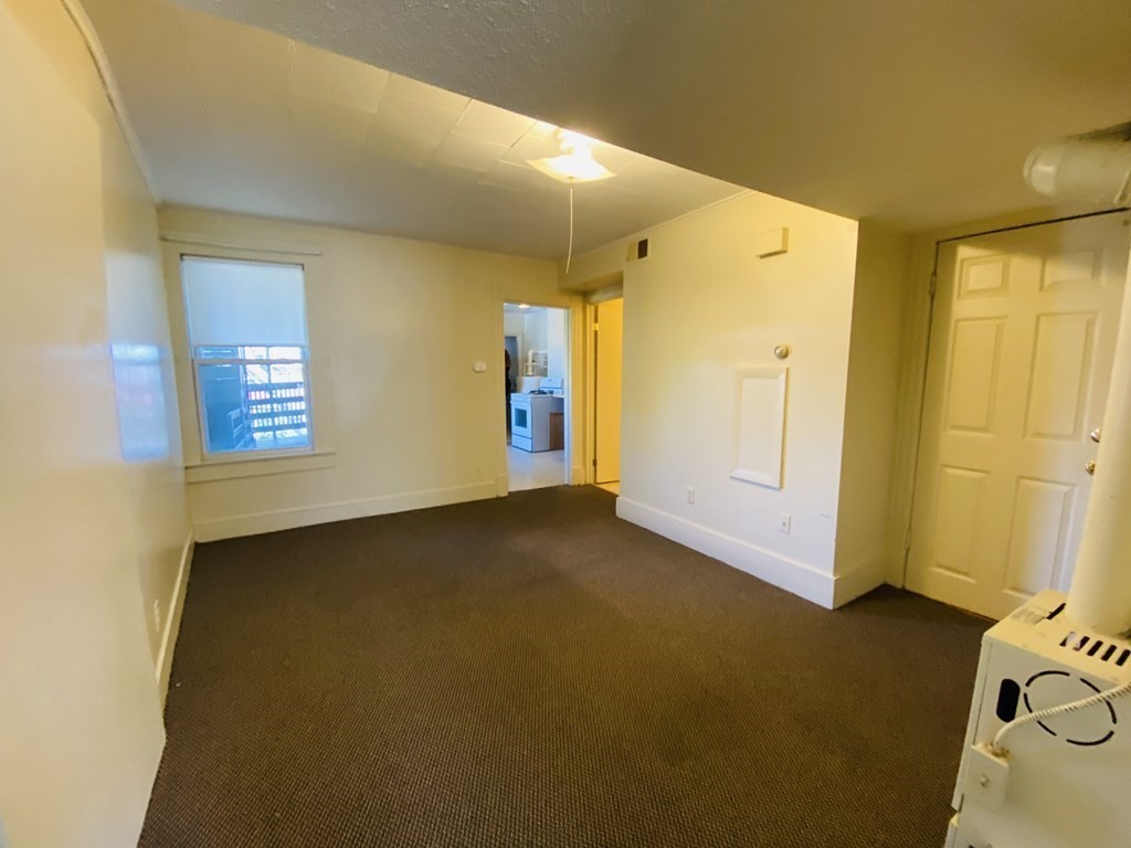 1370-1380 Worcester Street Springfield, MA 01151 - Photo 21 of 42 Gallery Image 21