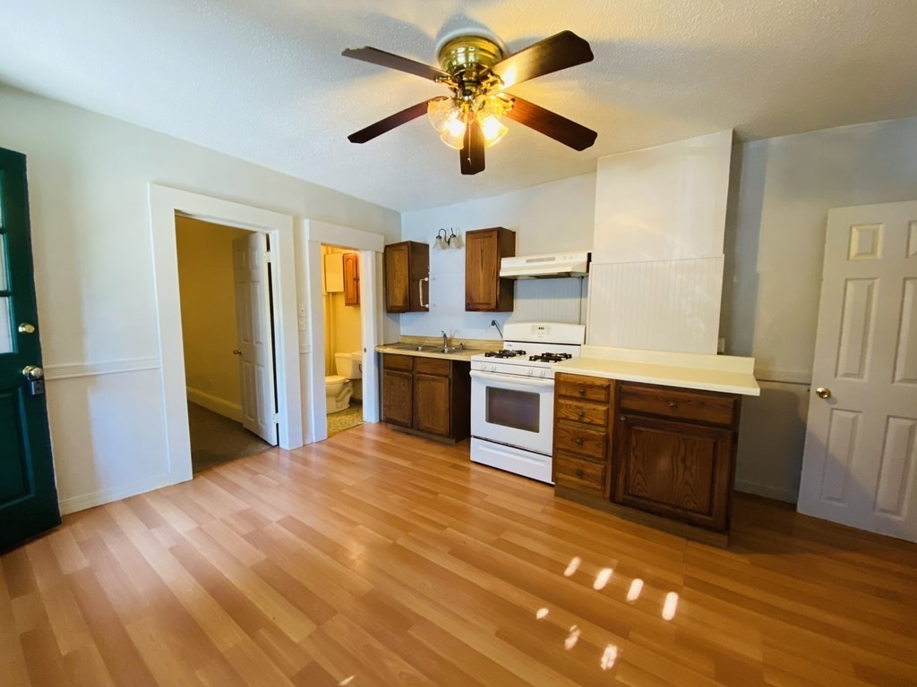 1370-1380 Worcester Street Springfield, MA 01151 - Photo 33 of 42 Gallery Image 33