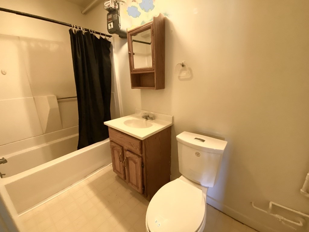 1370-1380 Worcester Street Springfield, MA 01151 - Photo 6 of 42 Gallery Image 6