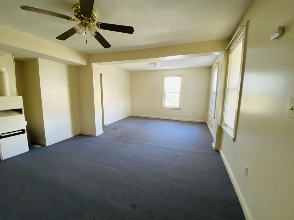 1370-1380 Worcester Street Springfield, MA 01151 - Photo 7 of 42 Gallery Image 7