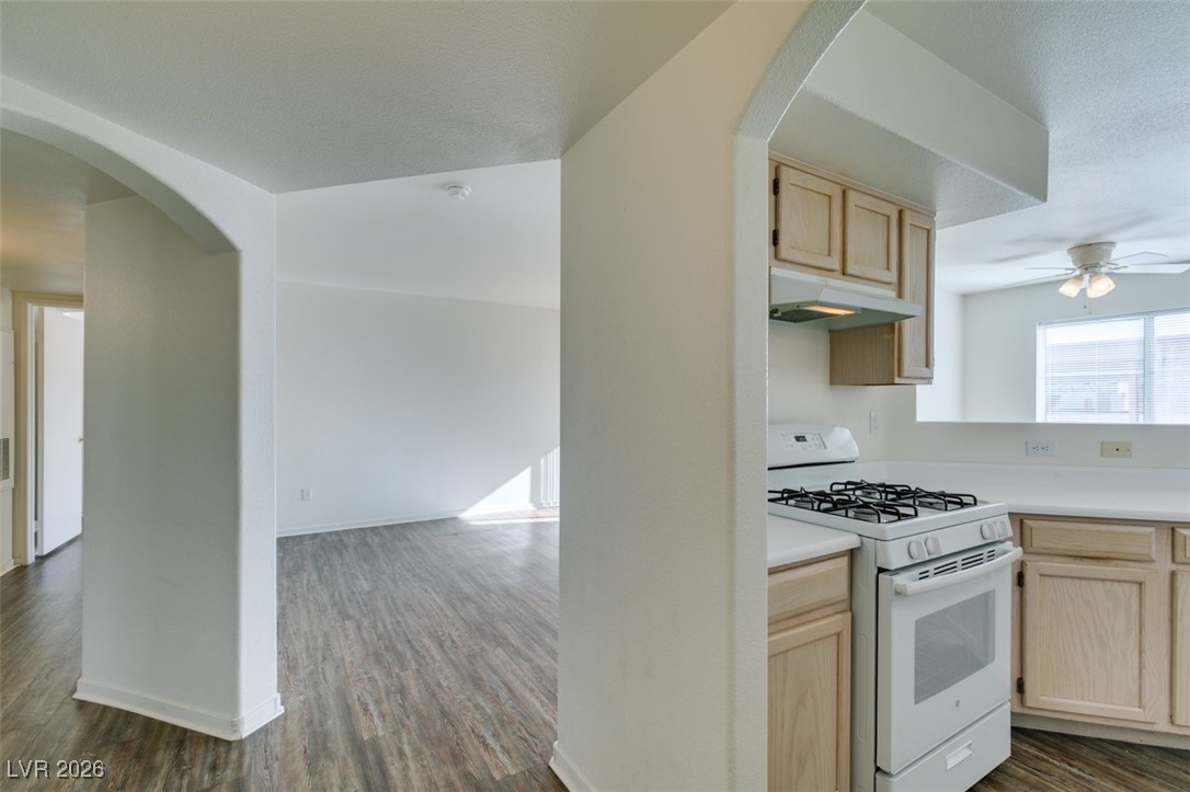 698 South Racetrack Road, Unit 911 Henderson, NV 89015 - Photo 29 of 34