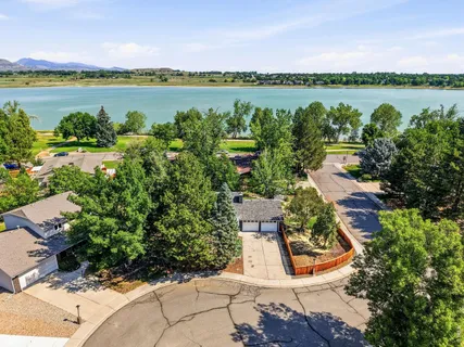 $825,000 | 3525 Lakeview Circle, Longmont, CO 80503