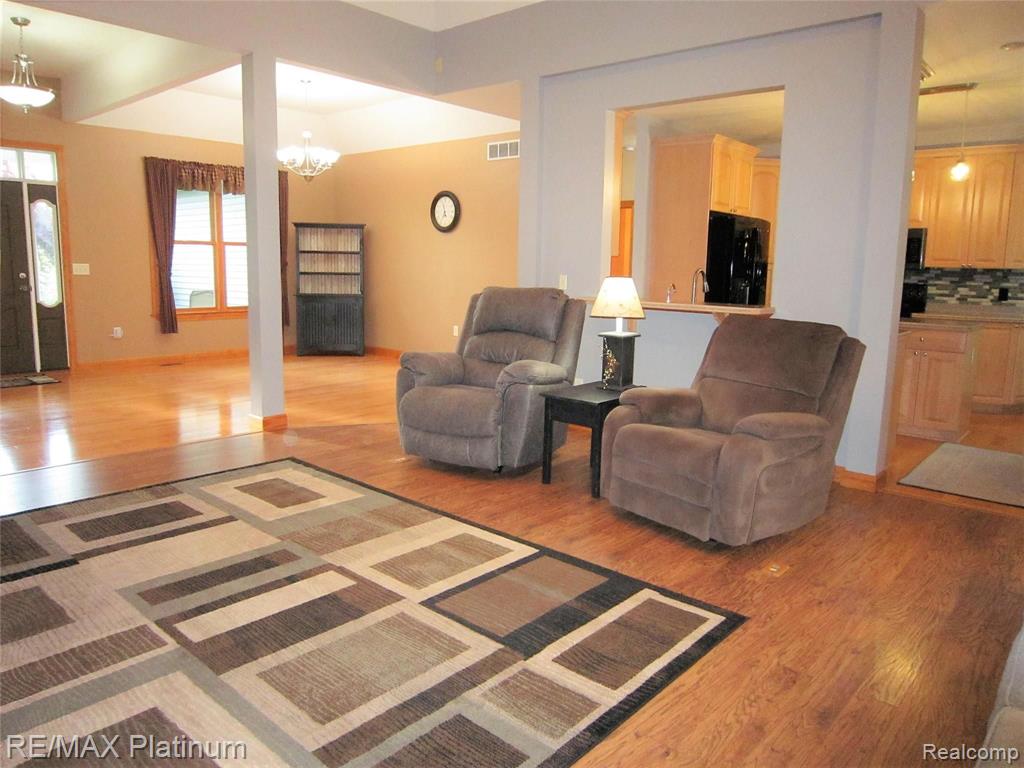 5834 Mack Road Howell, MI 48855 - Photo 23 of 53 Gallery Image 23
