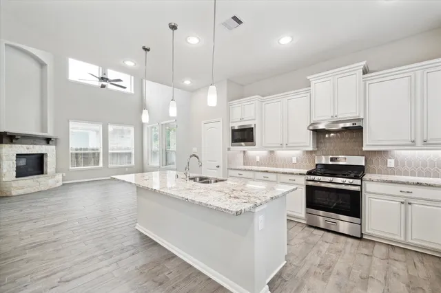 $3,500 | 1535 Giles Drive, Richmond, TX 77406