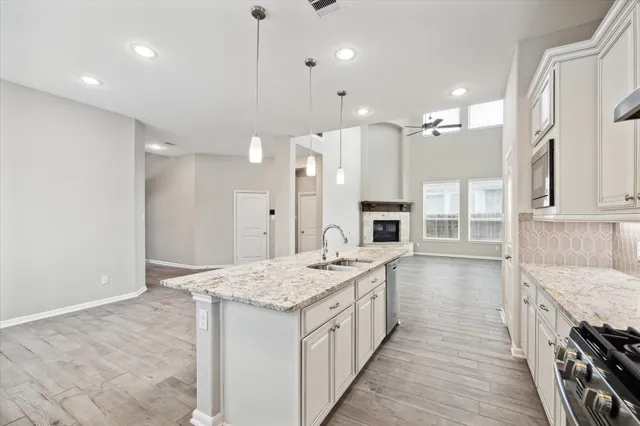 $3,500 | 1535 Giles Drive, Richmond, TX 77406