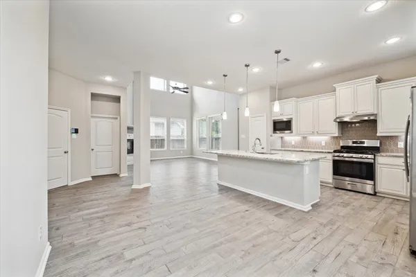 $3,500 | 1535 Giles Drive, Richmond, TX 77406