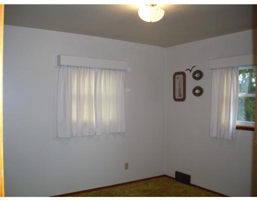 114 Messmore Road McClellandtown, PA 15458 - Photo 8 of 11 Master Bedroom.