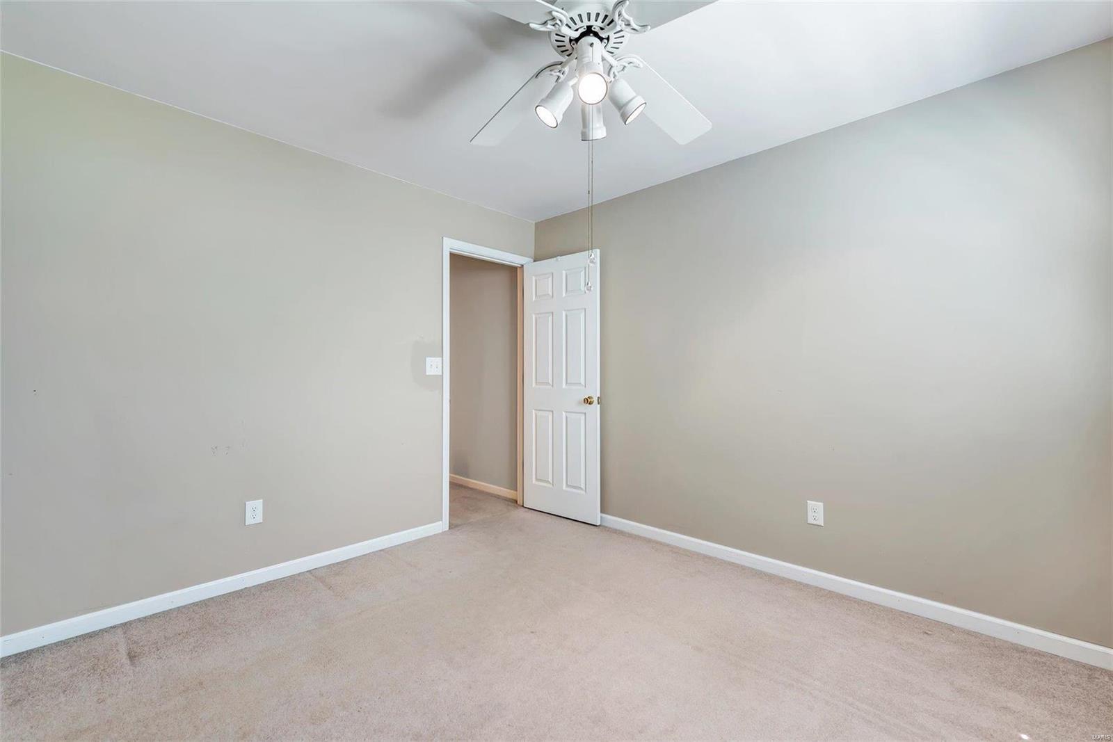 15532 Easy Ridge Court Chesterfield, MO 63017 - Photo 32 of 48 Gallery Image 32