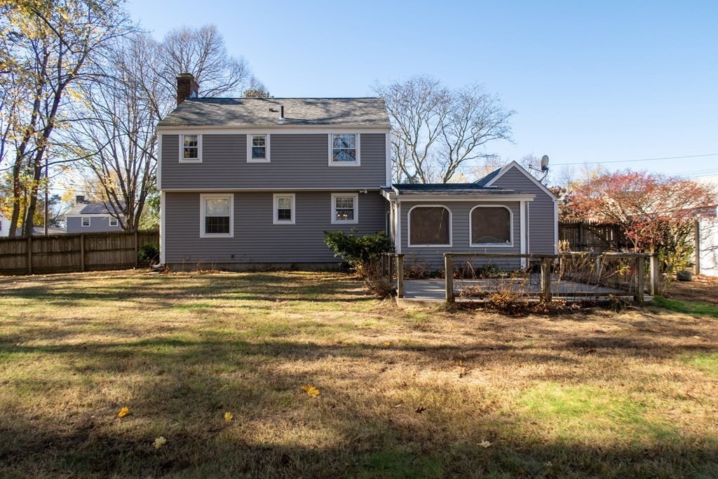 107 Donbray Road Springfield, MA 01119 - Photo 30 of 34