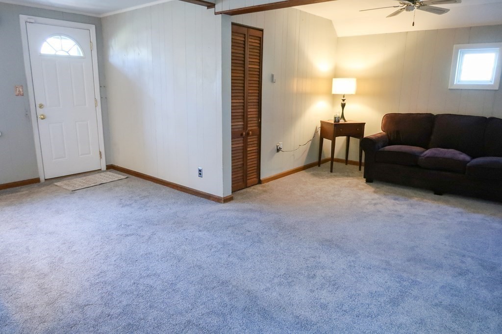 107 Donbray Road Springfield, MA 01119 - Photo 7 of 34