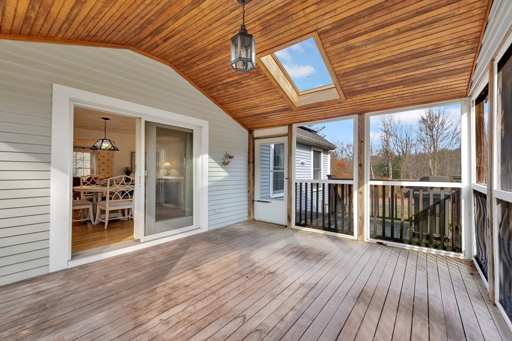 9 Juniper Road Hamilton, MA 01982 - Photo 17 of 32 Gallery Image 17