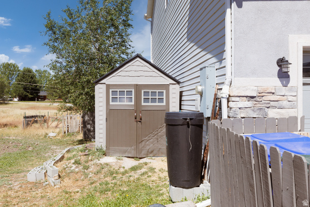 147 530 West Tooele, UT 84074 - Photo 36 of 41