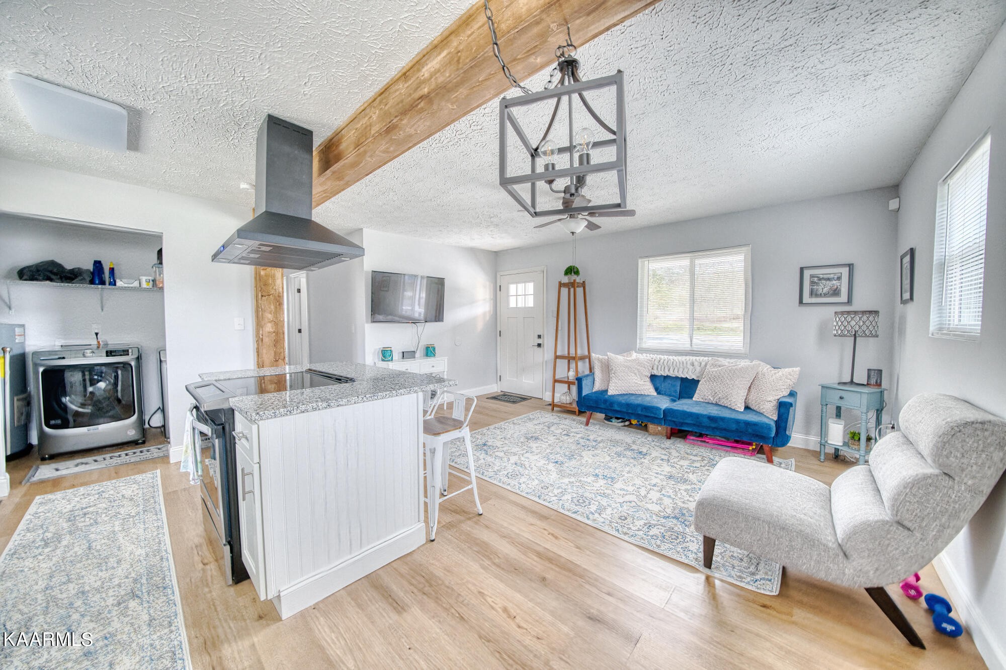 1519 Cunningham Road Knoxville, TN 37918 - Photo 5 of 16 a living room with furniture and a fireplace