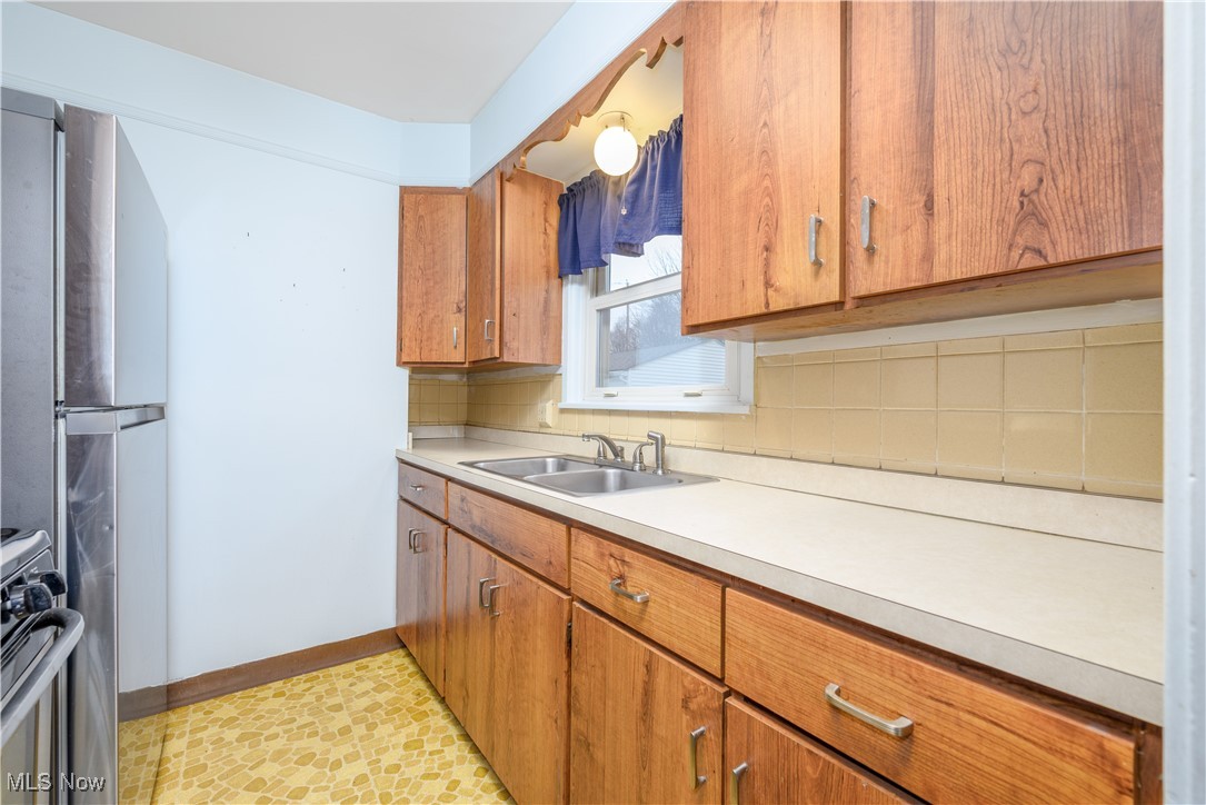 675 Reed Avenue Akron, OH 44306 - Photo 10 of 24 Gallery Image 10