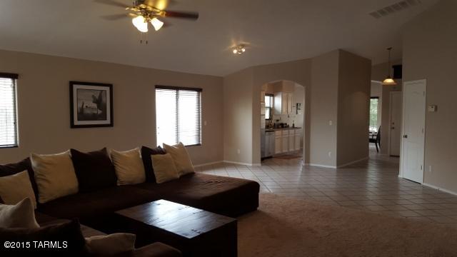 2329 North Silverbell Road Tucson, AZ 85745 - Photo 7 of 10