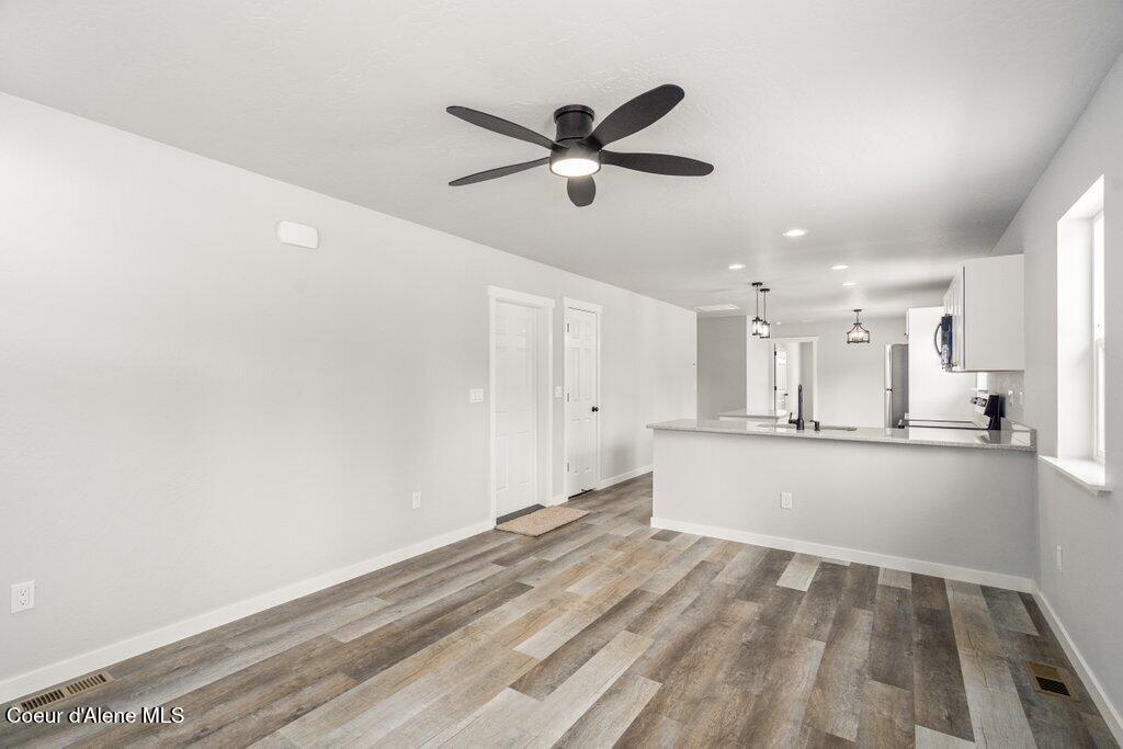 415 F Street Plummer, ID 83851 - Photo 4 of 35 Living Room (FILE PHOTO)