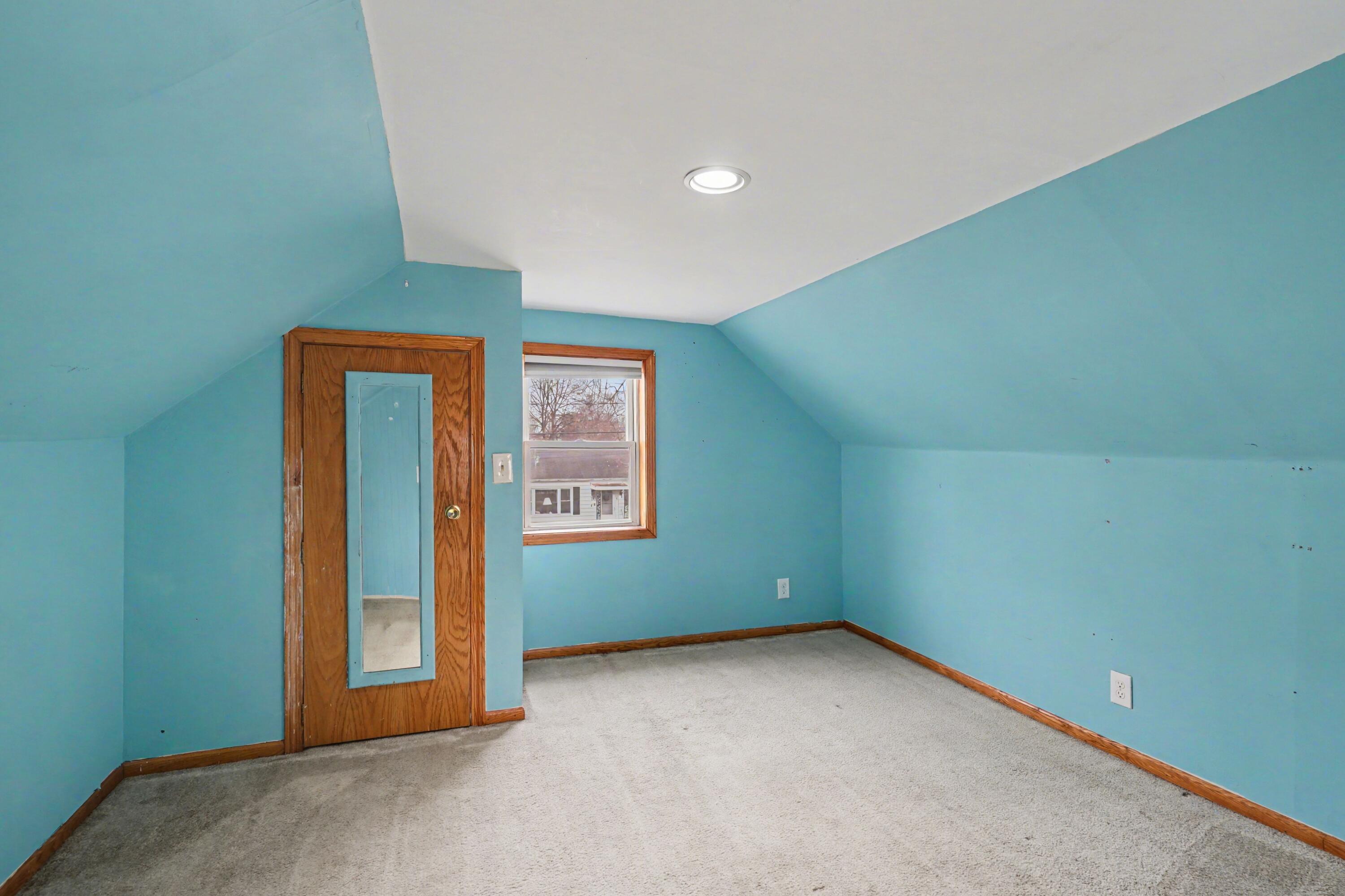 58 Sherman Street Coldwater, MI 49036 - Photo 11 of 21 012_file_9957