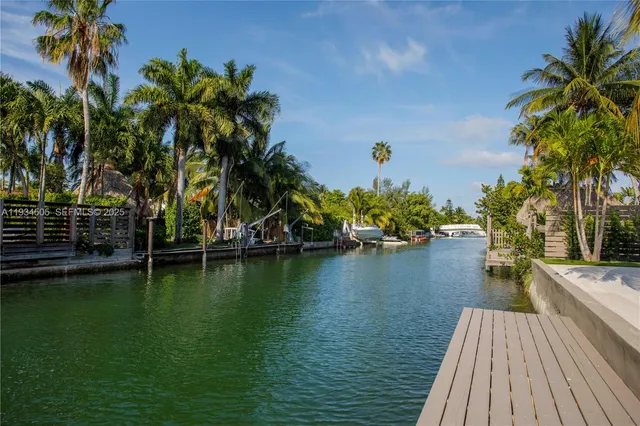 $26,000 | 1661 Daytonia Road, Miami Beach, FL 33141