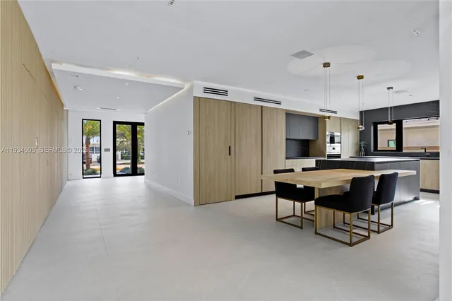 $26,000 | 1661 Daytonia Road, Miami Beach, FL 33141