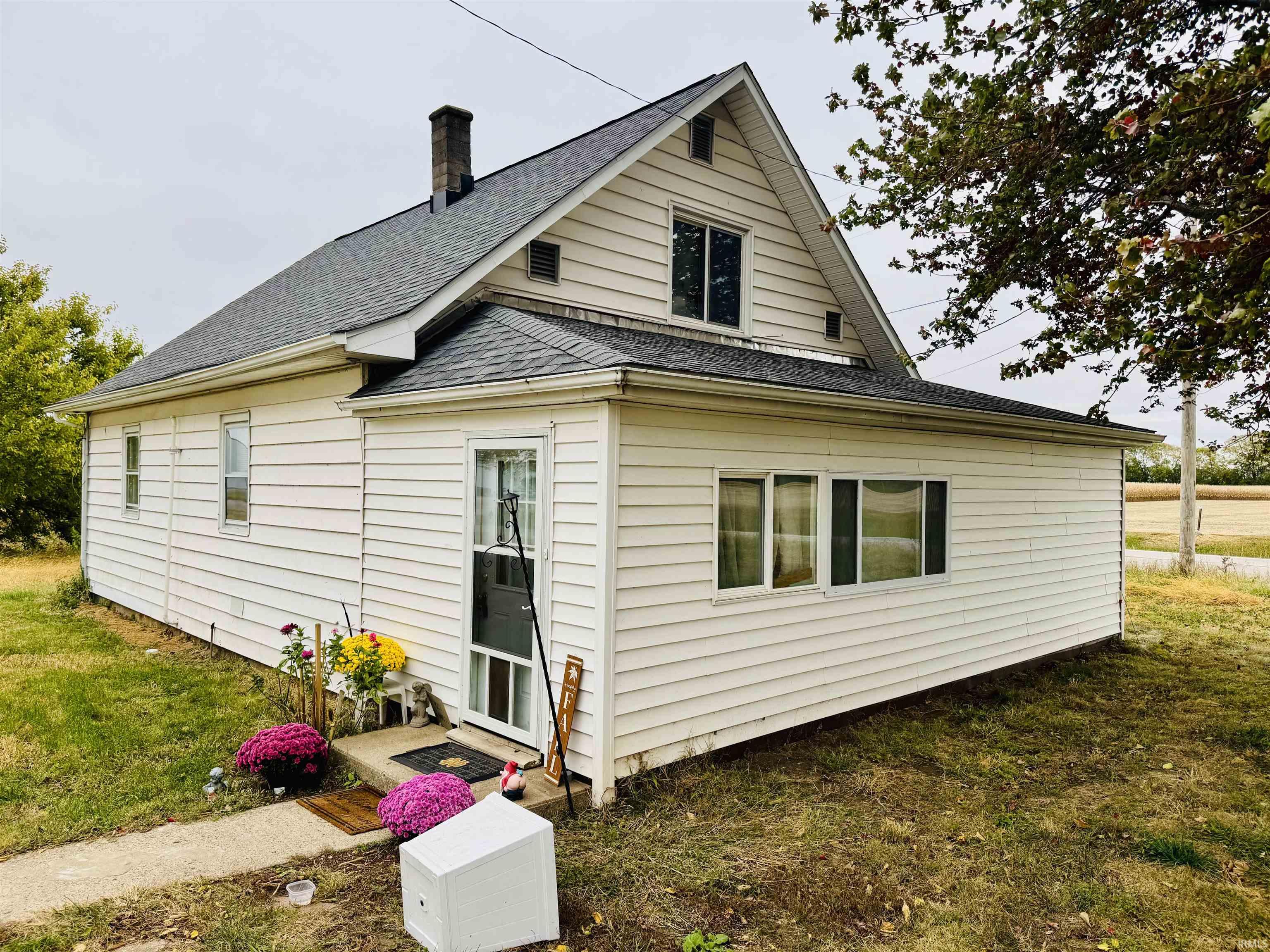 9227 South 900th Street West Westpoint, IN 47992 - Photo 1 of 21