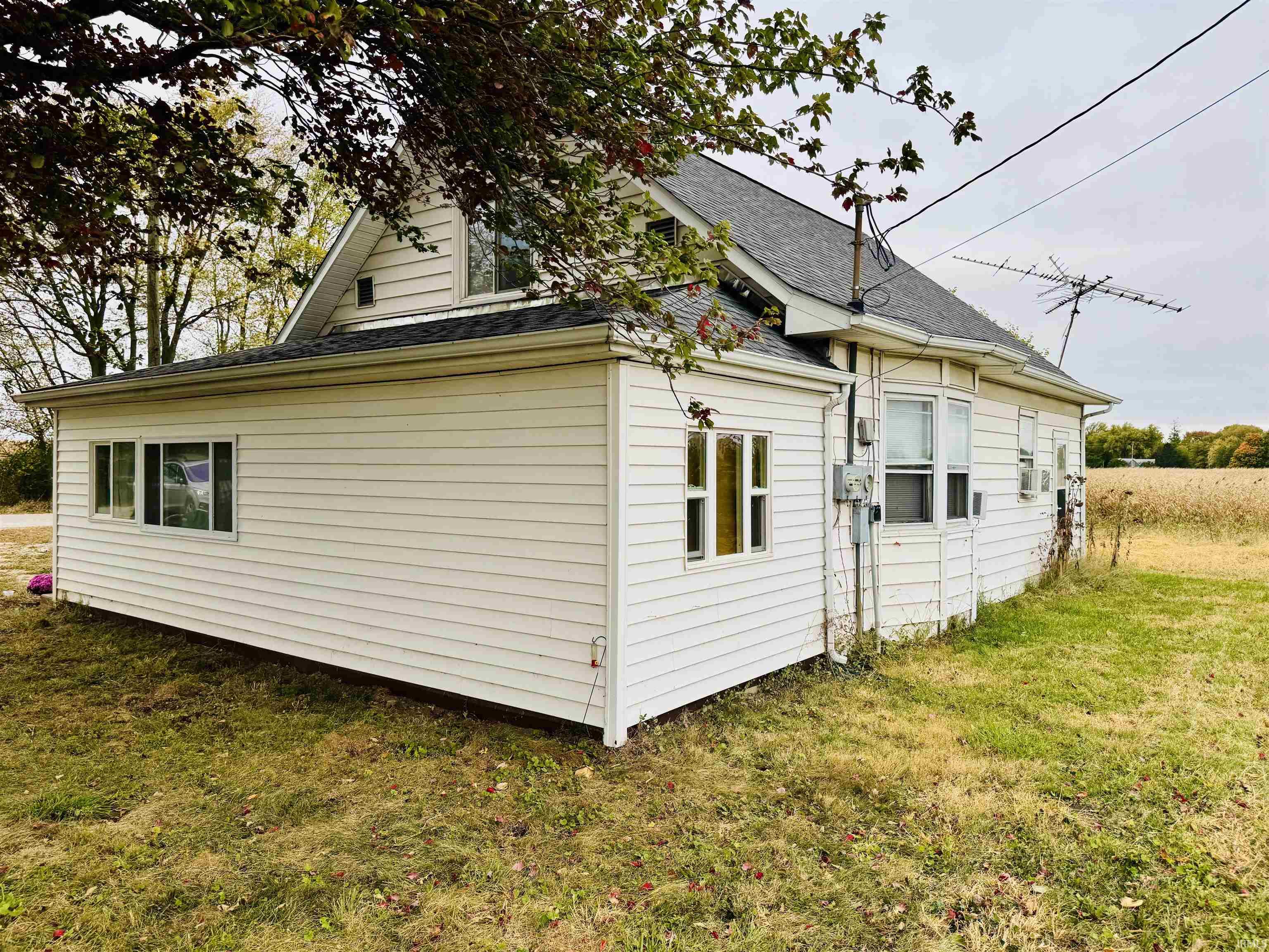 9227 South 900th Street West Westpoint, IN 47992 - Photo 4 of 21