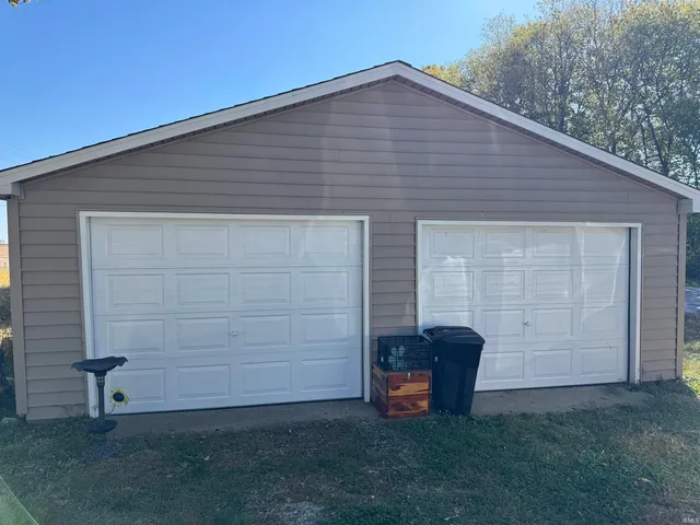 $250,000 | 9227 South 900th Street West, Westpoint, IN 47992