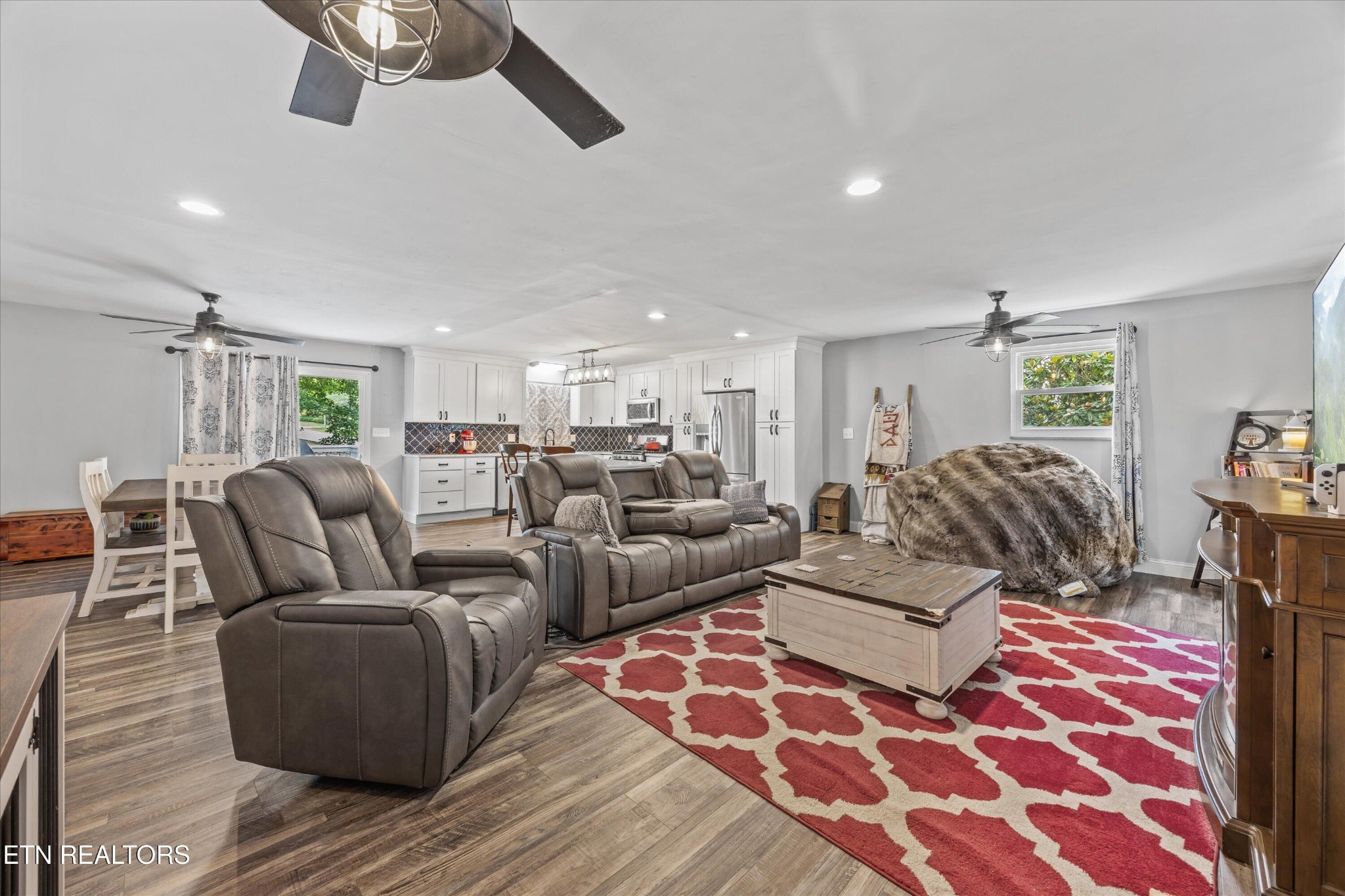 102 Candora Road Maryville, TN 37804 - Photo 4 of 31 Gallery Image 4