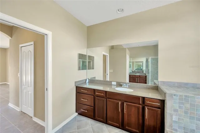 $2,450 | 1833 Mira Lago Circle, Ruskin, FL 33570