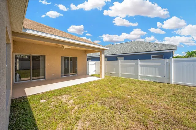 $2,450 | 1833 Mira Lago Circle, Ruskin, FL 33570