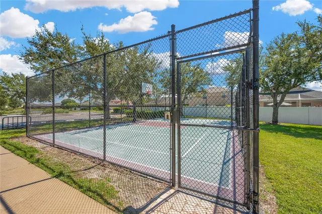 $2,450 | 1833 Mira Lago Circle, Ruskin, FL 33570