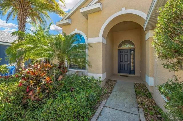 $2,450 | 1833 Mira Lago Circle, Ruskin, FL 33570