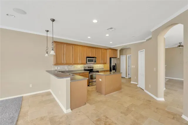 $2,450 | 1833 Mira Lago Circle, Ruskin, FL 33570