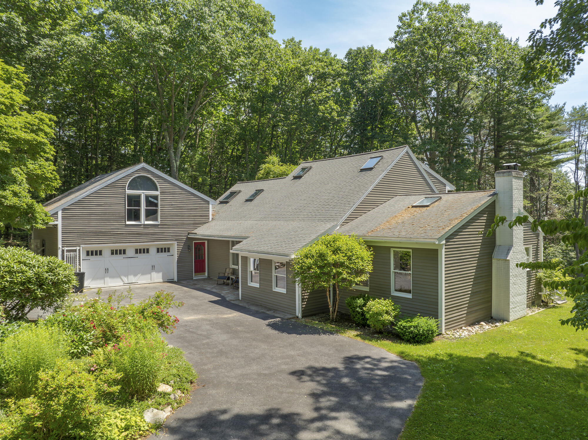 23 Sturdivant Road Cumberland, ME 04110 - Photo 1 of 58 23 Sturdivant Road -02