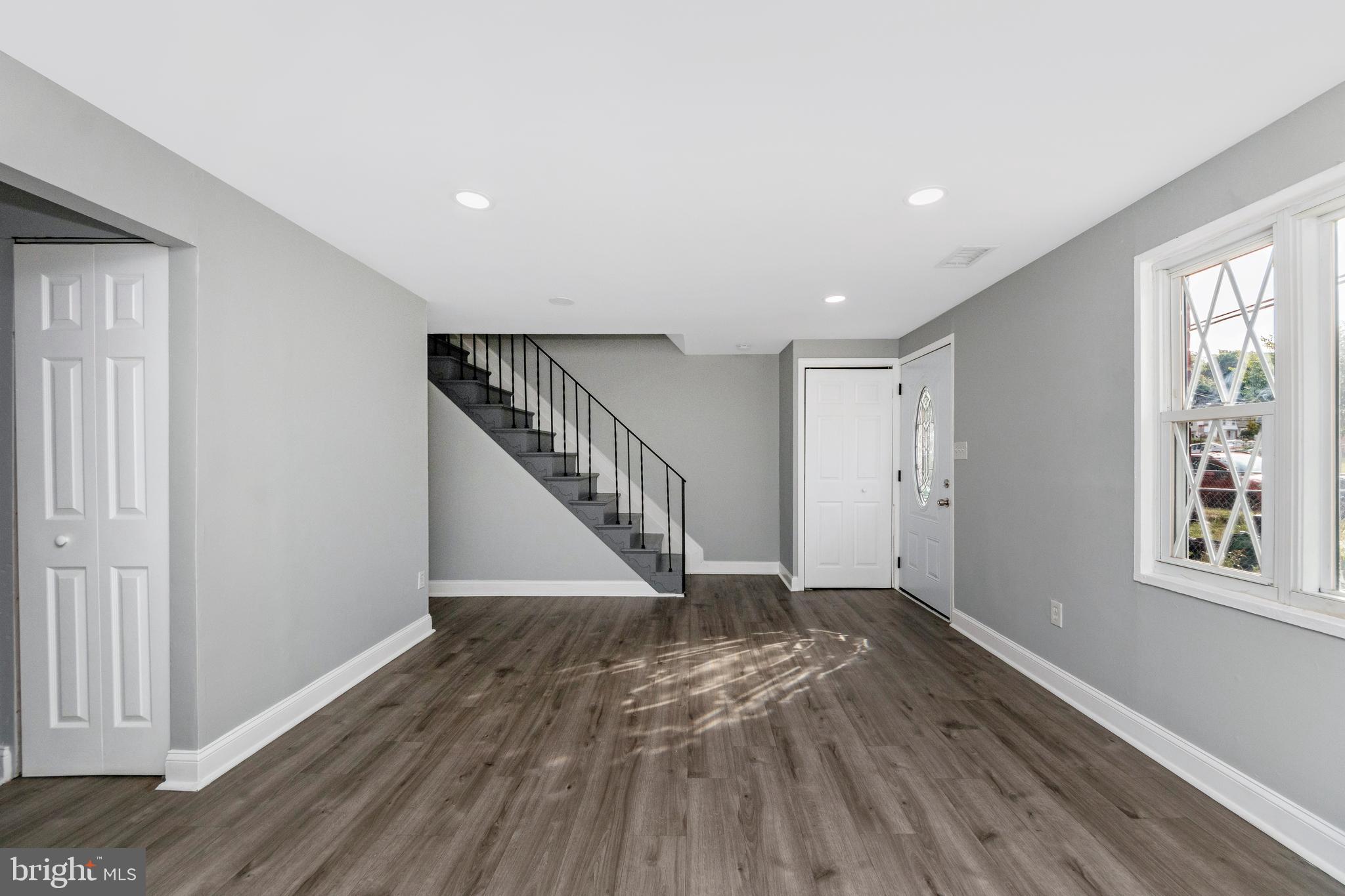 7702 Burnside Road Landover, MD 20785 - Photo 9 of 52
