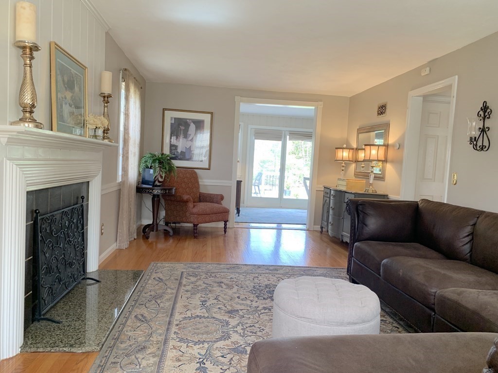 65 Viscount Road Longmeadow, MA 01106 - Photo 19 of 37