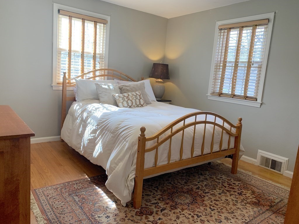 65 Viscount Road Longmeadow, MA 01106 - Photo 26 of 37