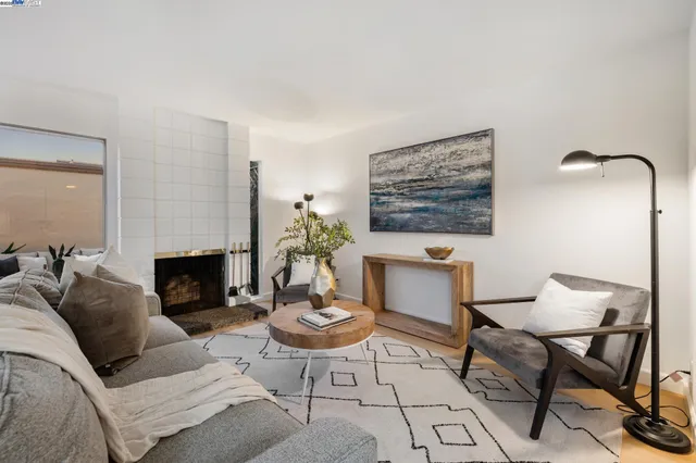 $779,000 | 3032 Linda Vista, Alameda, CA 94502