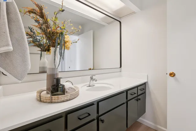 $779,000 | 3032 Linda Vista, Alameda, CA 94502