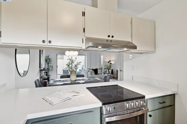 $779,000 | 3032 Linda Vista, Alameda, CA 94502