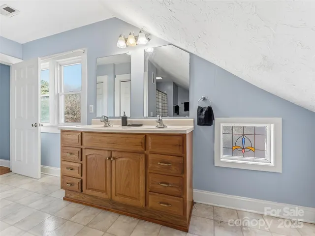 $350,000 | 411 Walker Street, Columbus, NC 28722