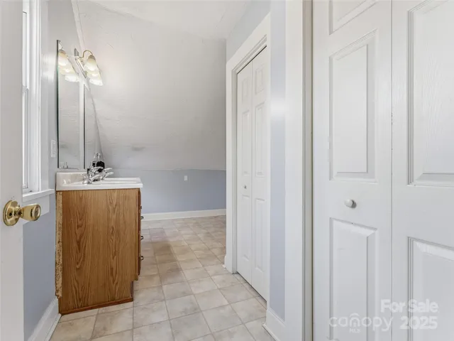 $350,000 | 411 Walker Street, Columbus, NC 28722