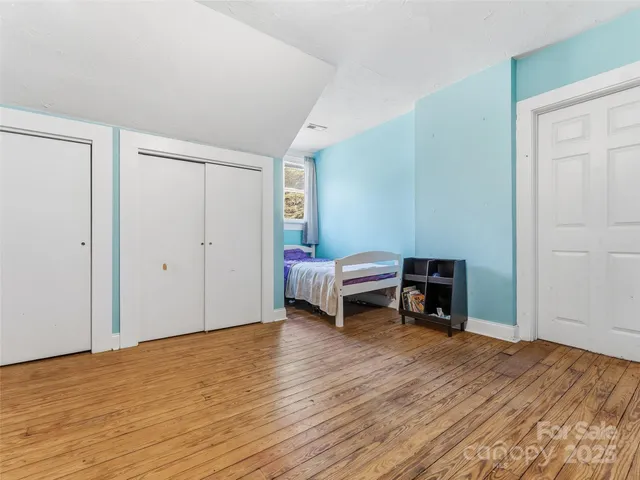 $350,000 | 411 Walker Street, Columbus, NC 28722