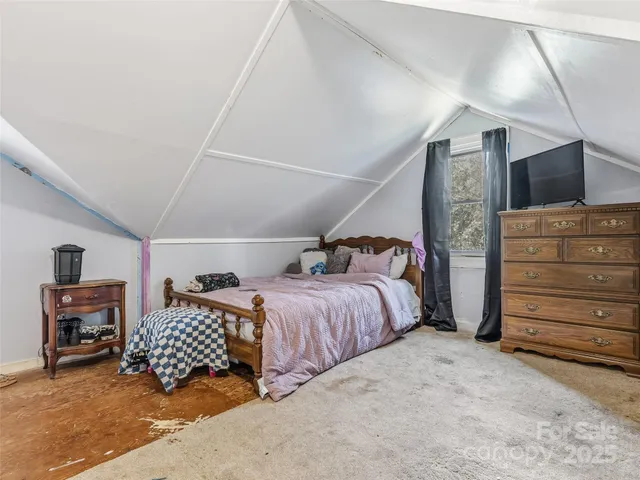 $350,000 | 411 Walker Street, Columbus, NC 28722