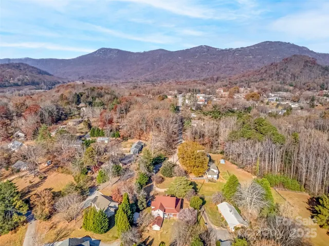 $350,000 | 411 Walker Street, Columbus, NC 28722